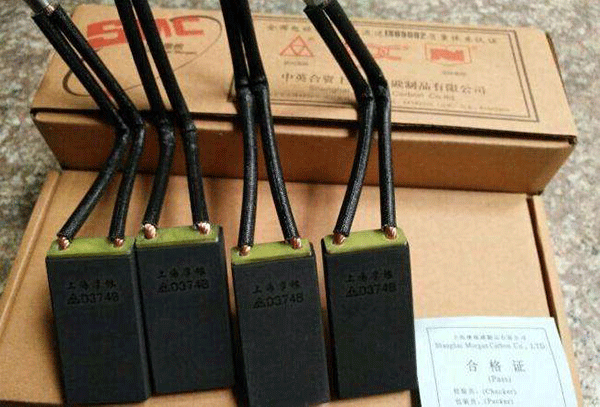 導致直流電機的碳刷發生故障的兩個主要因素。 導致直流電機的碳刷發生故障的兩個主要因素。